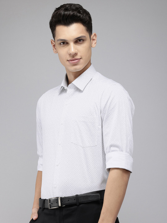 Arrow Pure Cotton Manhattan Slim Fit Geometric Printed Formal Shirt