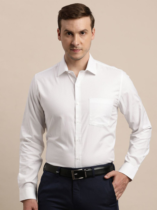 Turtle Men Solid Spread Collar Formal Shirt