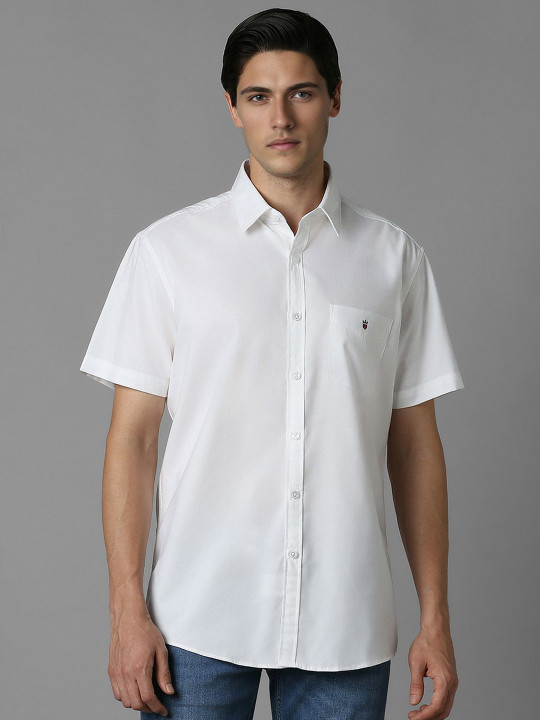 Louis Philippe Sport Men Solid Pure Cotton Slim Fit Casual Shirt