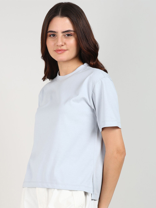 Alan Jones Women Solid Round Neck T-shirt