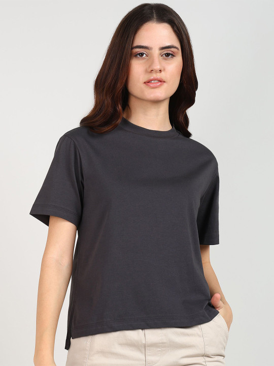 Alan Jones Women Solid Round Neck T-shirt