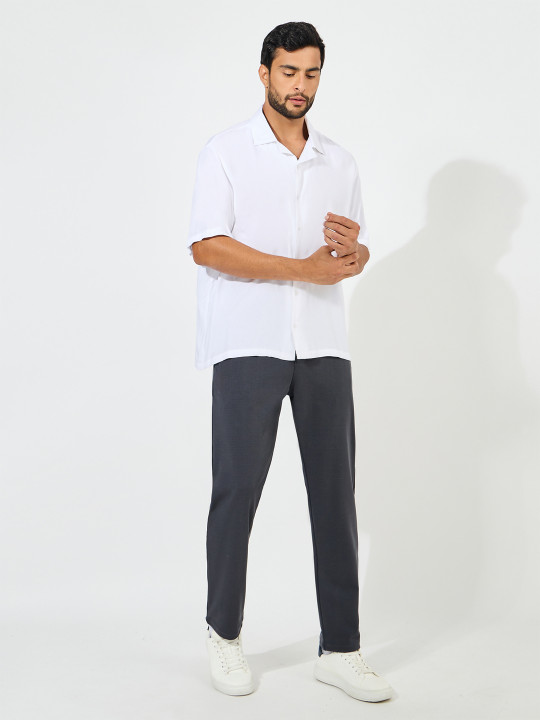 Styli Men Solid Knitted Slim Fit Trouser