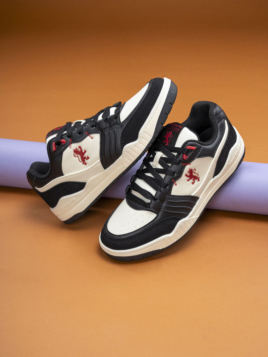 Red Tape Men Colourblocked Sneakers