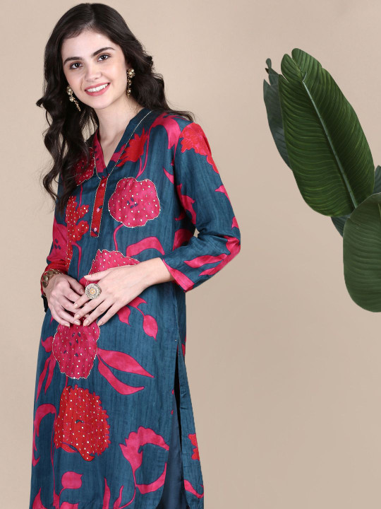 SHOWOFFFF Women Floral Printed Regular Sequinned Kurta with Palazzos