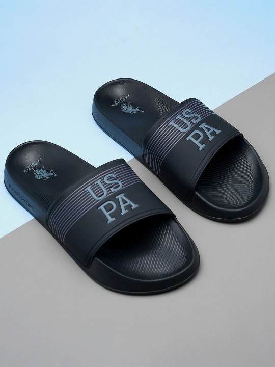 BEESLEY 6.0 Men Printed Sliders deal from myntra