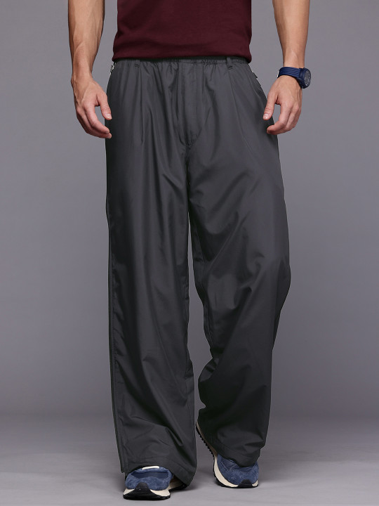 Price History of ASICS Unisex Relaxed Fit Side Zip Detail Outdoor