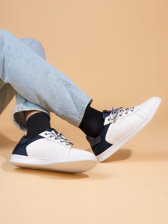 Roadster The Lifestyle Co Men Colourblocked Casual Sneakers