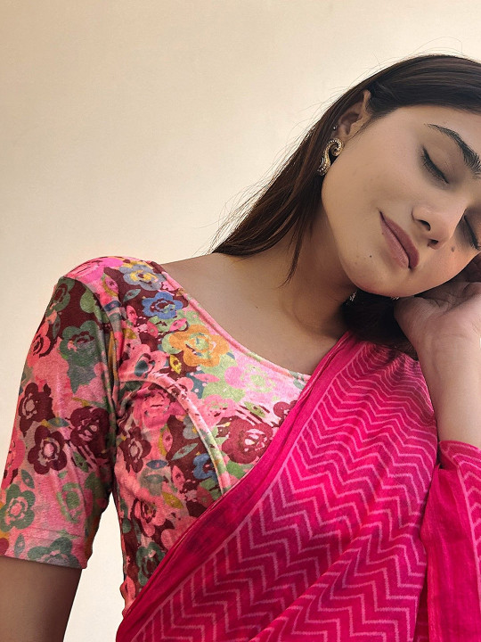 Bindigasm's Advi Printed Round Neck Short Sleeve Saree Blouse