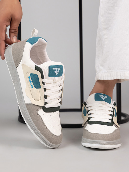 RUN SEVEN Men Colourblocked PU Sneakers