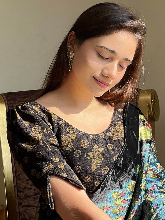Bindigasm's Advi Printed Stretchable Saree Blouse