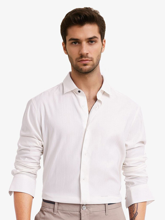 RARE RABBIT Men Comfort Solid Casual Shirt