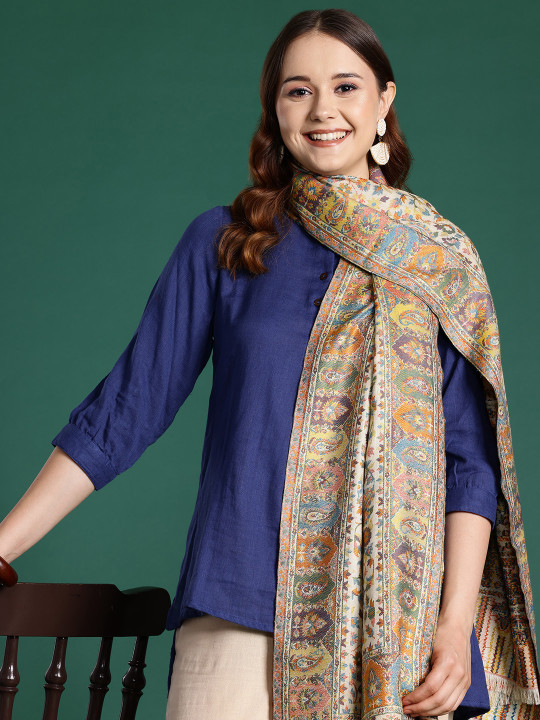 Sangria Women Woven Design Stole
