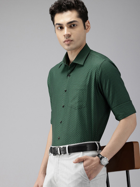Van Heusen Pure Cotton Slim Fit Checked Formal Shirt