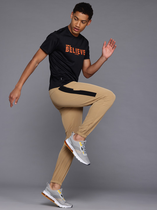 HRX by Hrithik Roshan Men Regular Fit Rapid-Dry Reflective Running Joggers