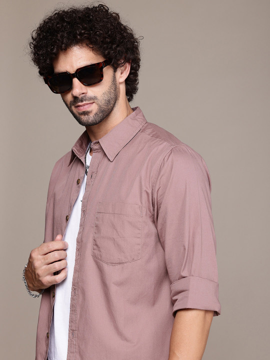 Roadster The Lifestyle Co. Solid Pure Cotton Casual Shirt