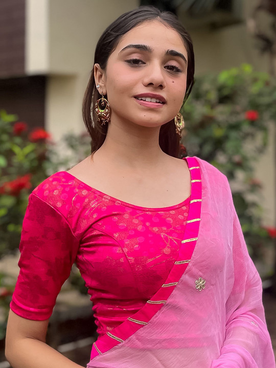 Bindigasm's Advi Embellished Stretchable Saree Blouse