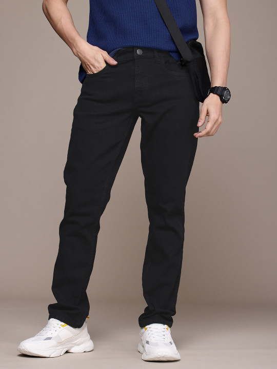 WROGN Men Straight Fit Stretchable Jeans