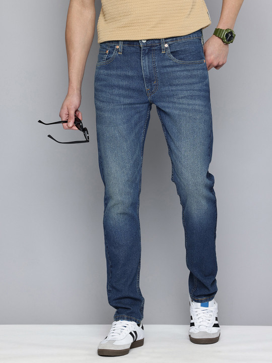 Flat 73% Off On Levi's Men's Clothing
