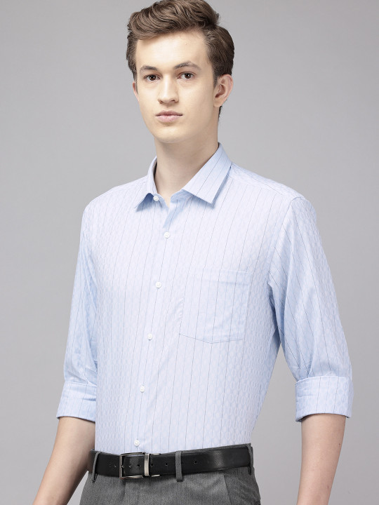 Arrow Pure Cotton Manhattan Slim Fit Self-Design Striped Formal Shirt