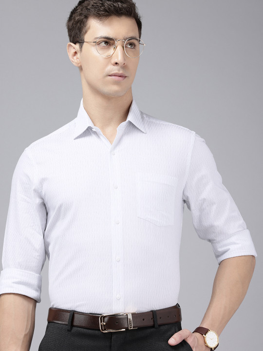 Arrow Pure Cotton Manhattan Slim Fit Opaque Striped Formal Shirt
