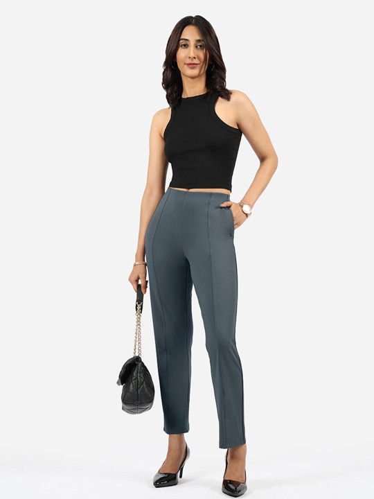 Blissclub Women Ultimate Straight Fit High-Rise Pleated Trouser Tall Variant
