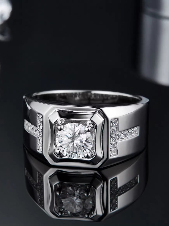 Lila Men Sterling Silver American Diamond Stone Studded Adjustable Finger Ring