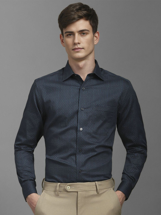 Louis Philippe Men Classic Spread Collar Abstract Printed Cotton Formal Shirt