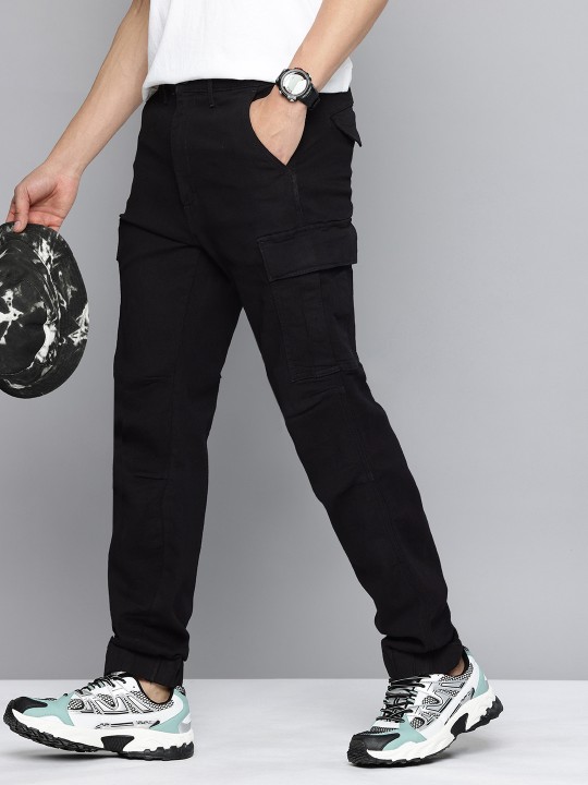 Men Tapered Fit Cargo Stretchable Jogger deal from myntra