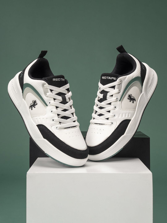 Red Tape Men Colourblocked Sneakers