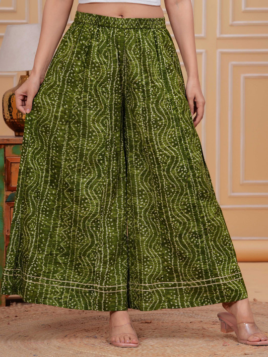 Meeranshi Women Ethnic Motifs Printed Flared Palazzo