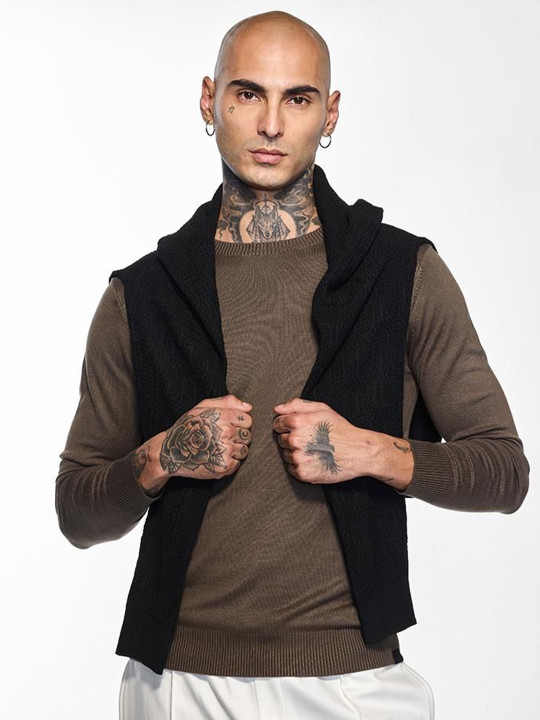 Snitch Men Round Neck Pullover Sweater