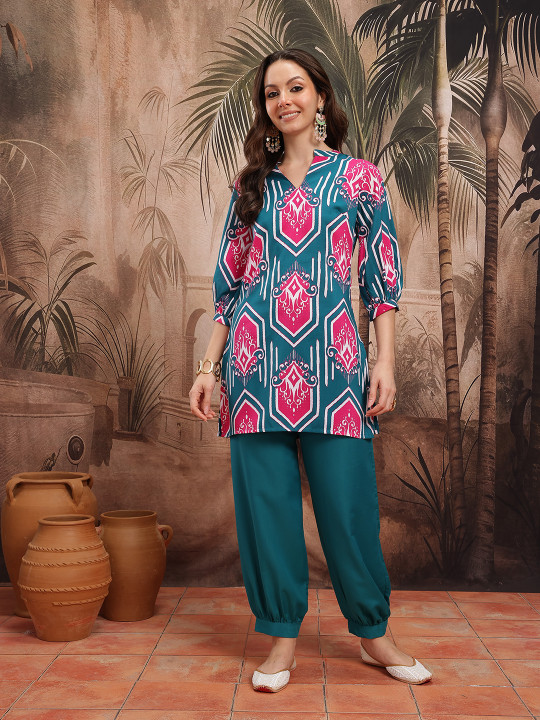 Sangria Ethnic Motifs Print Puff Sleeve Kurta with Salwar