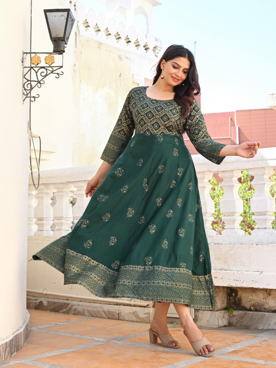 Niona Women Printed A-Line Ethnic Dress