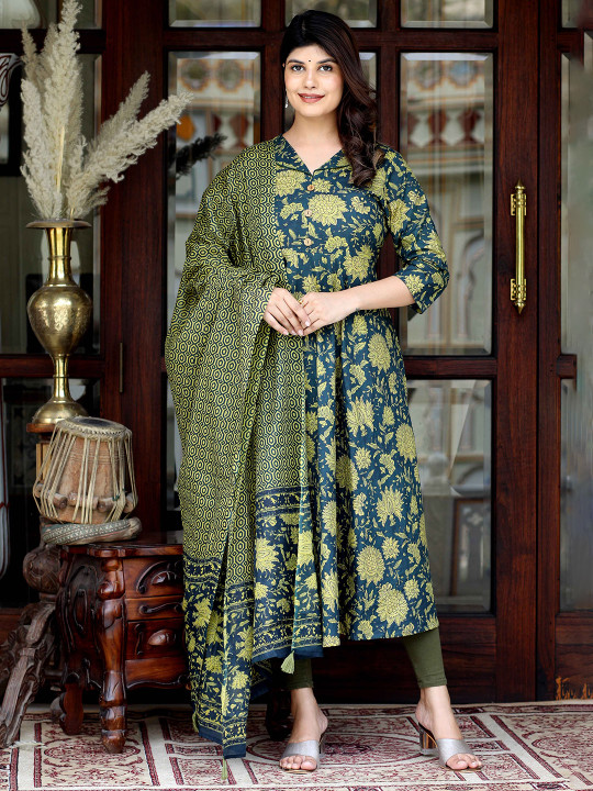 Doriyaan Floral Printed V-Neck Anarkali Pure Cotton Kurta & Dupatta