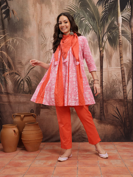 Sangria Ethnic Motifs Printed Mirror Work Cotton Kurta Set