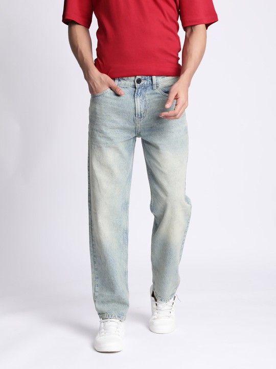 Men Relaxed Fit Heavy Fade Jeans deal from myntra
