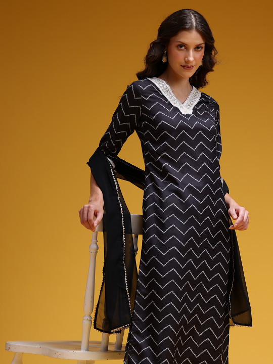 HERE&NOW X fwd Women Printed Sequinned Kurta with Trousers & Dupatta