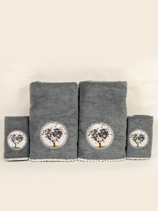 Myntra Elegant Homes Grey & White 4 Piece Printed Cotton 500 GSM Towel Set