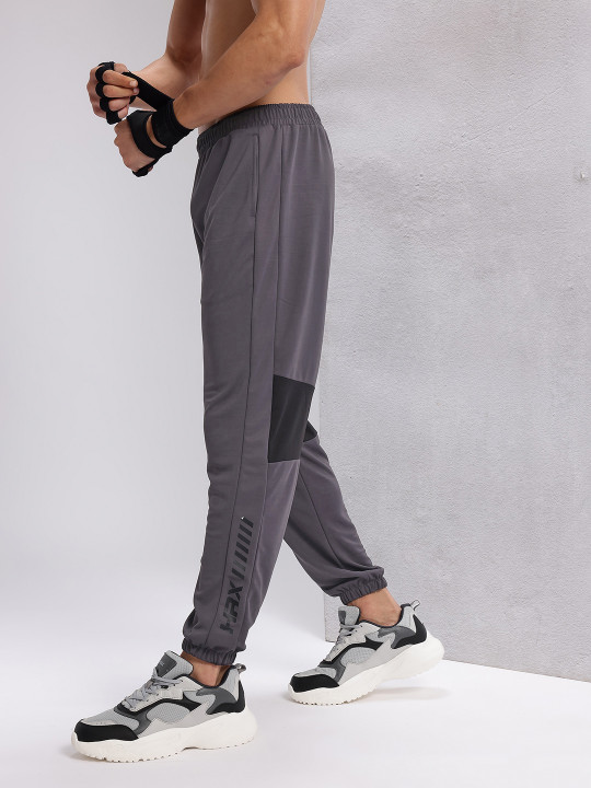 HRX by Hrithik Roshan Men Brand Logo Detail Rapid-Dry Training Joggers