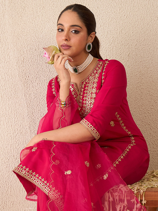 Indo Era Embroidered Gotta Patti Work Notch Neck Kurta With Trousers & Dupatta