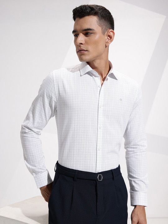 INVICTUS Men Premium Checked Cotton Linen Slim Fit Formal Shirt