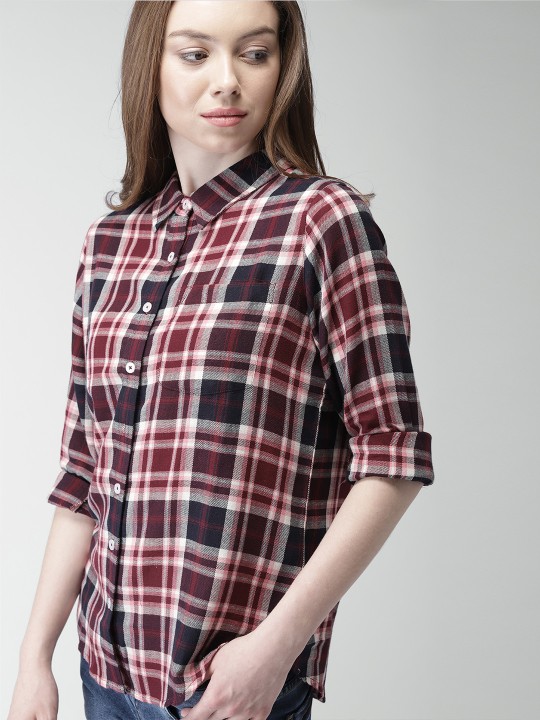 Women Navy & Pink Maroon Regular Fit Checked Casual Shirt S