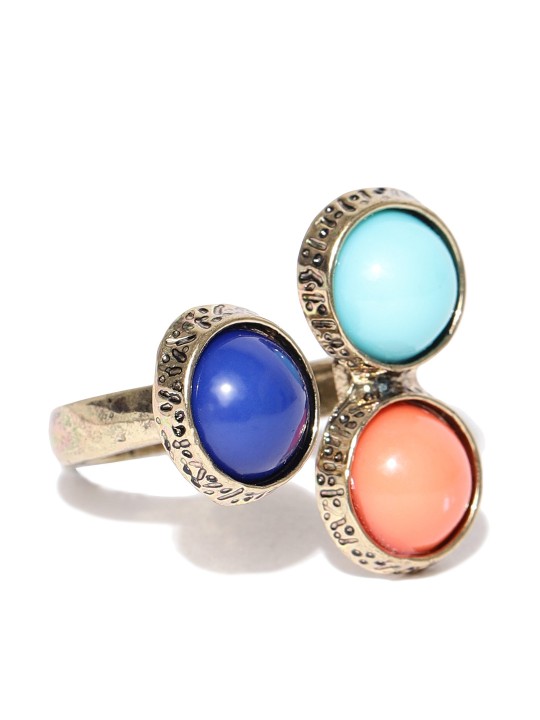 Women Gold-Toned & Blue Beaded Ring
