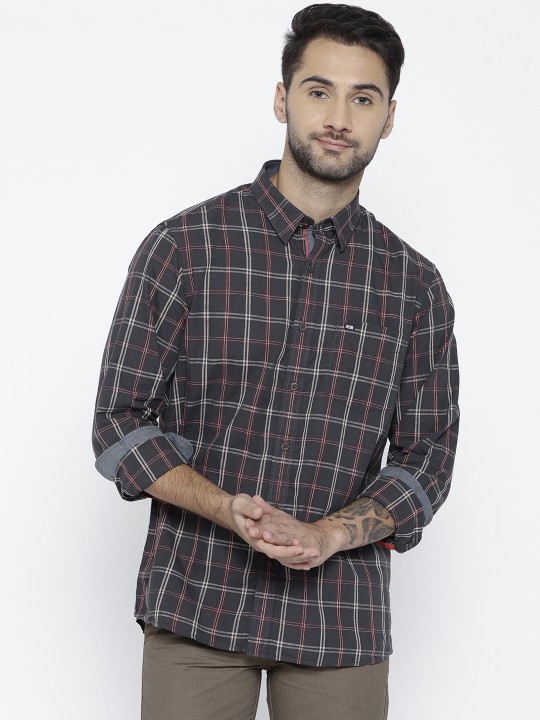 Men Charcoal Grey & Red Slim Fit Checked Casual Shirt 38