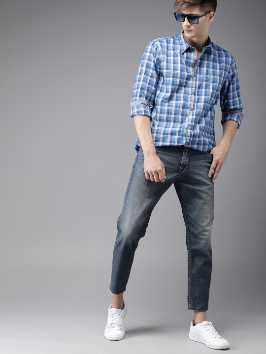 Men Blue & White Regular Fit Checked Casual Shirt 38