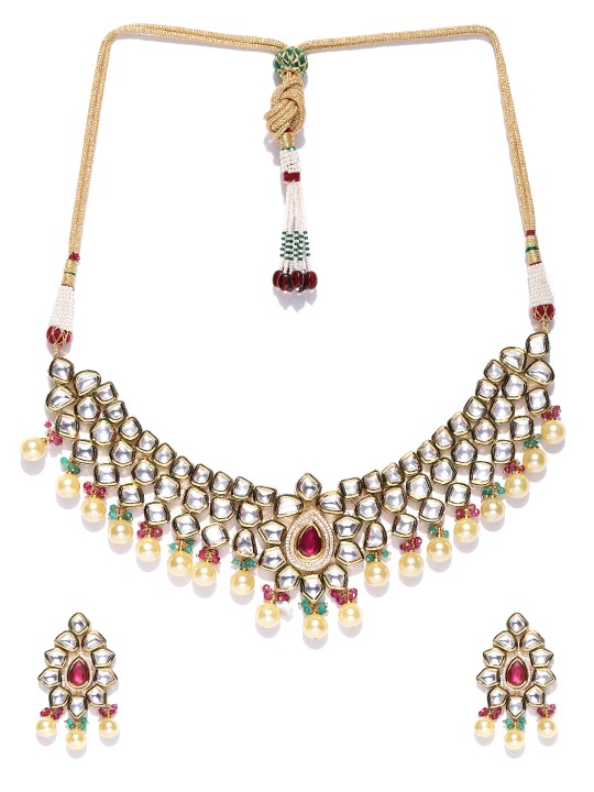 Gold-Toned & Pink Kundan-Studded Beaded Jewellery Set