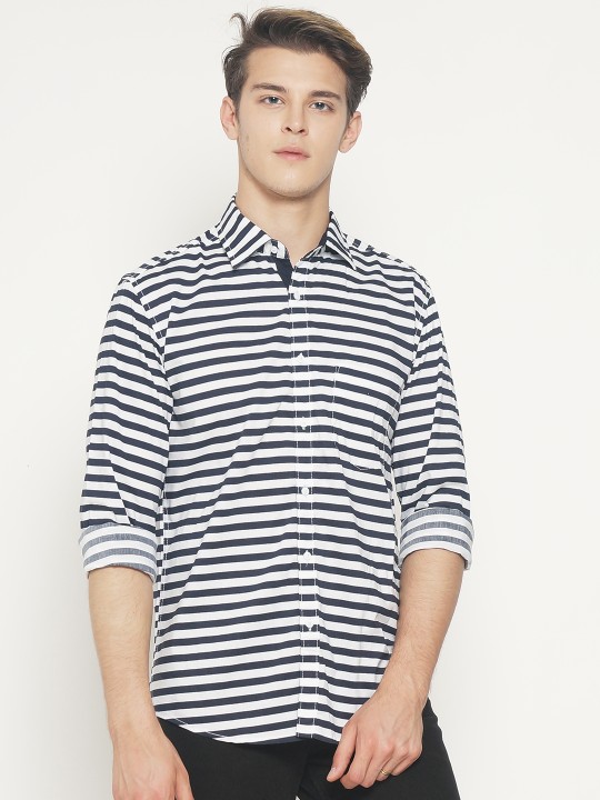 Men White & Navy Blue Slim Fit Striped Casual Shirt 38