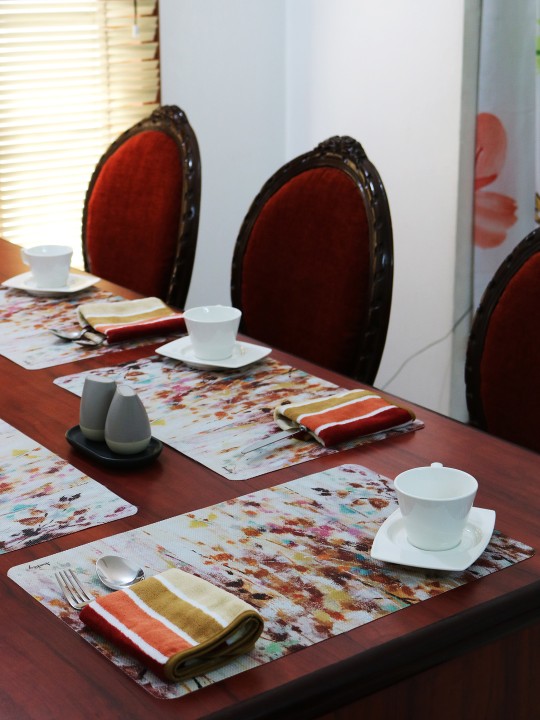 Grey Printed Set of 6 Table Mats