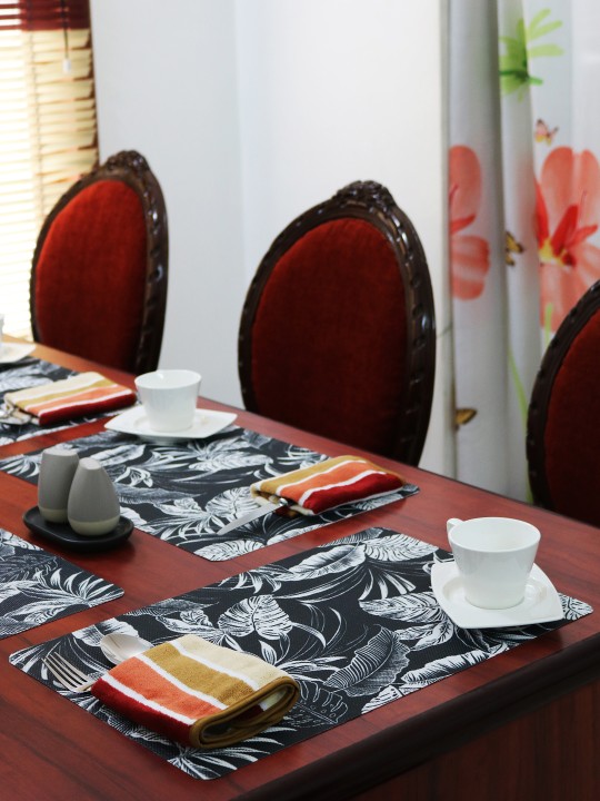 Black & White Floral Printed Set of 6 Table Mats