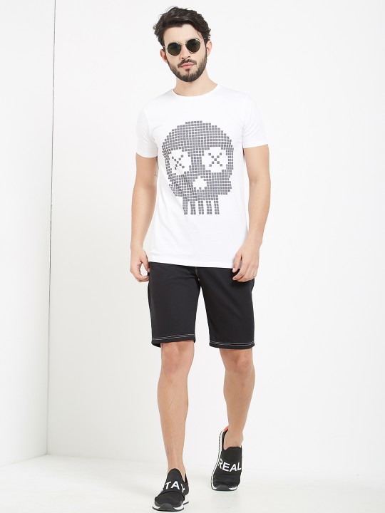 Men Black Solid Slim Fit Regular Shorts 32